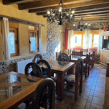 Casa Rural El Medico Serradilla del Arroyo Екстериор снимка