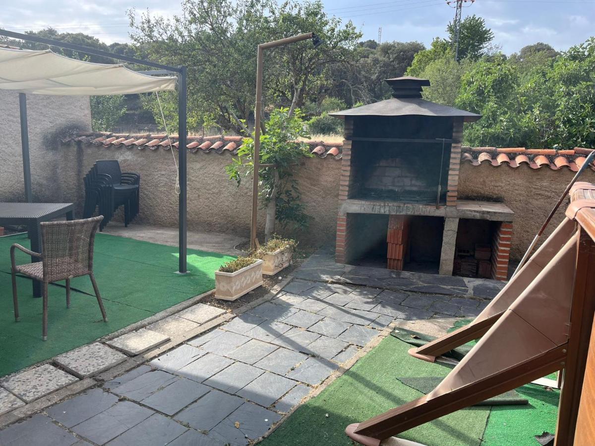 Casa Rural El Medico Serradilla del Arroyo Екстериор снимка