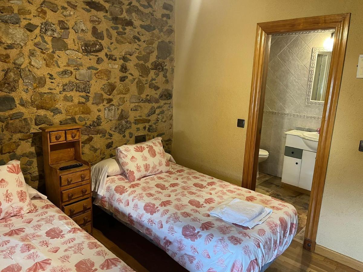 Casa Rural El Medico Serradilla del Arroyo Екстериор снимка