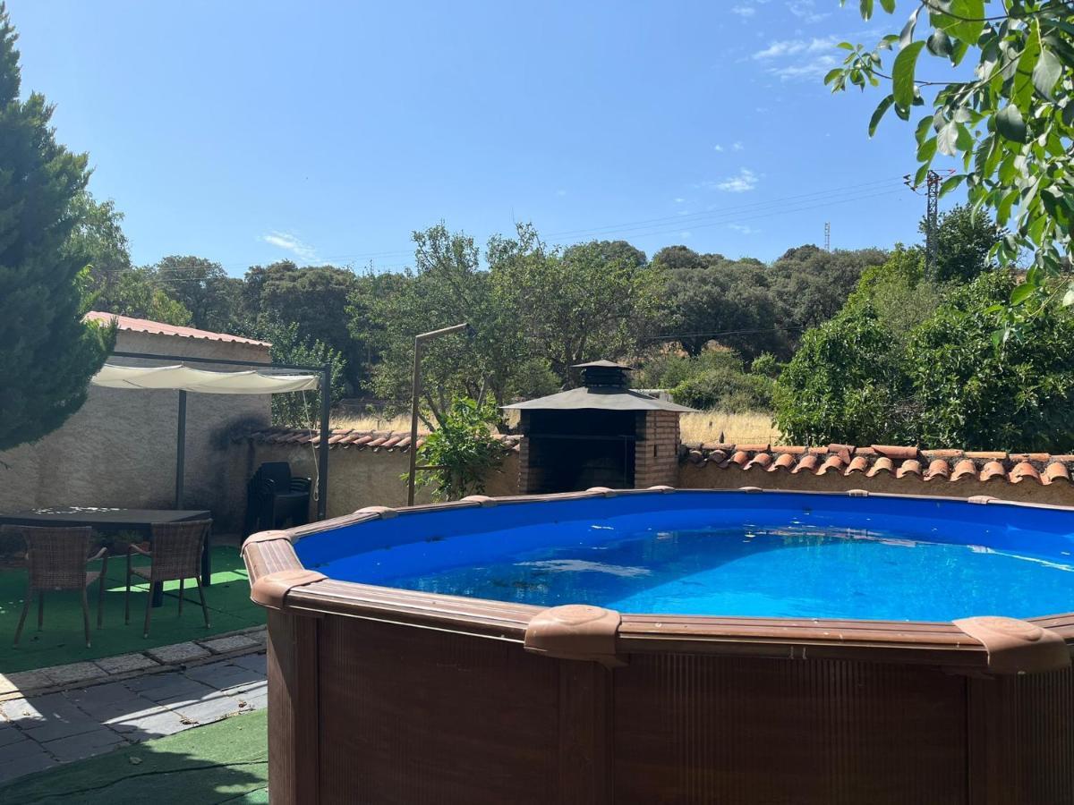 Casa Rural El Medico Serradilla del Arroyo Екстериор снимка