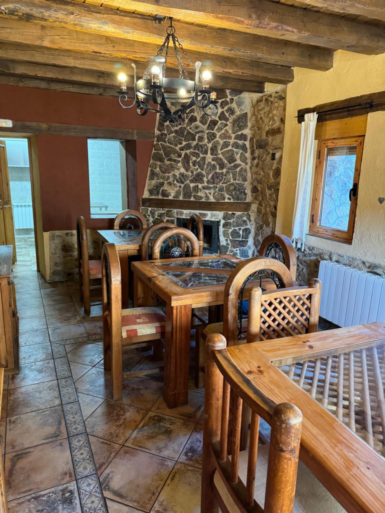 Casa Rural El Medico Serradilla del Arroyo Екстериор снимка